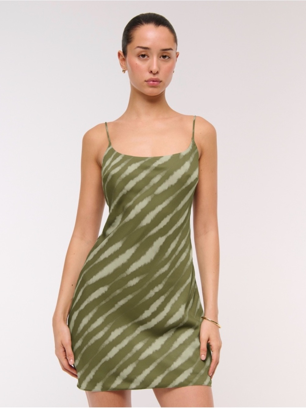NWT Abercrombie Julia Slip Mini Dress in Olive Pattern - L Petite